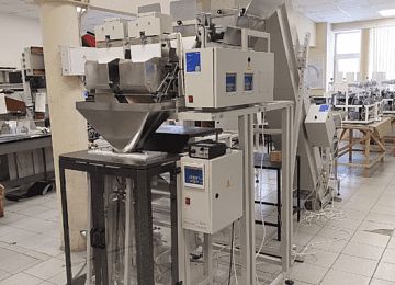 Упаковка замороженной продукции (облепиха). Фасовочно упаковочный комплекс Инпак-Эконом с дозатором МДВ-22 Упаковка замороженной продукции (облепиха). Фасовочно упаковочный комплекс Инпак-Эконом с дозатором МДВ-22